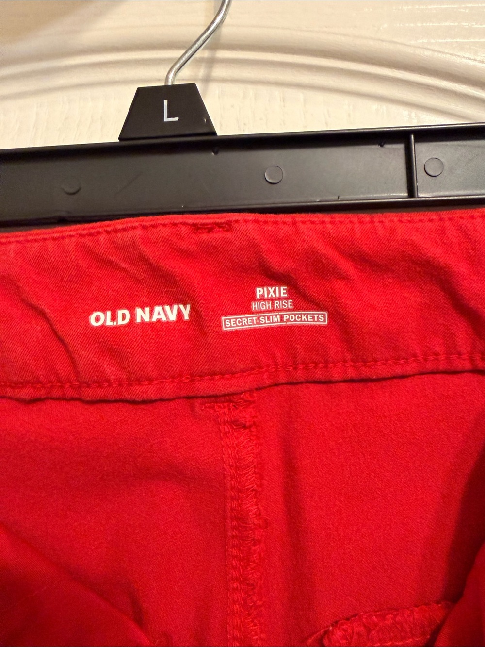 Old Navy pixie pants - Picture 3 of 4